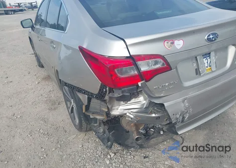 2016 Subaru Legacy 2.5I Limited z USA, uszkodzony, nr VIN 4S3BNAN60G3033344